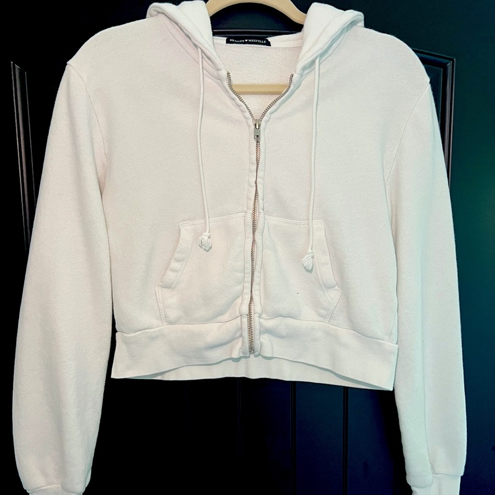 Brandy Melville- White zip you